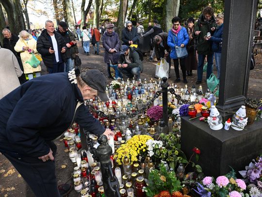 1 listopada w Kościele katolickim przypada uroczystość Wszystkich Świętych