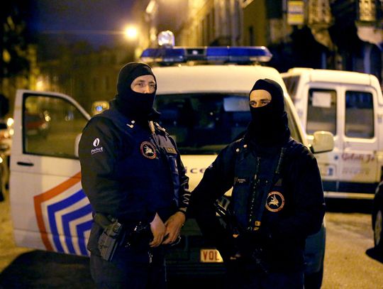 15 zatrzymanych w Belgii i we Francji po operacji antyterrorystycznej (ZOBACZ ZDJĘCIA)