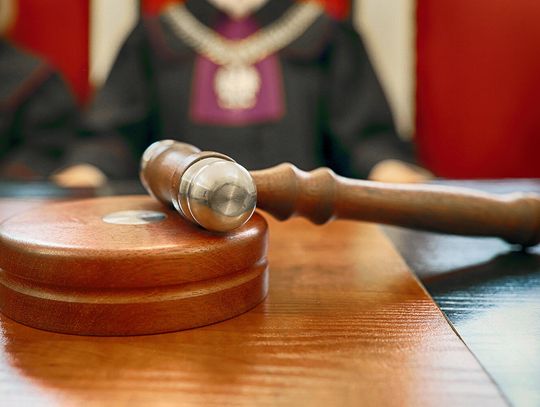 8 lat więzienia za znęcanie się ze szczególnym okrucieństwem nad synem