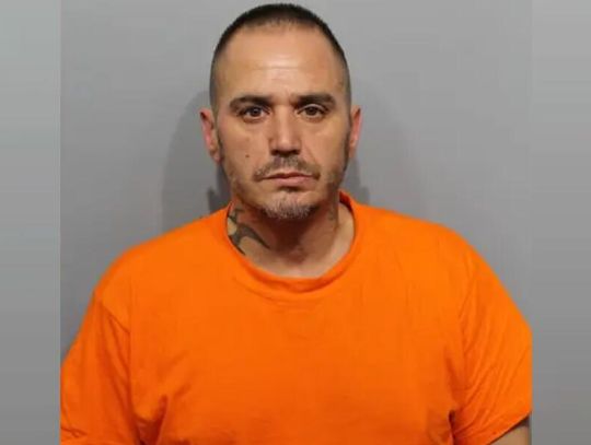 Oskarżony o wtargnięcie z bronią do domu w Arlington Heights