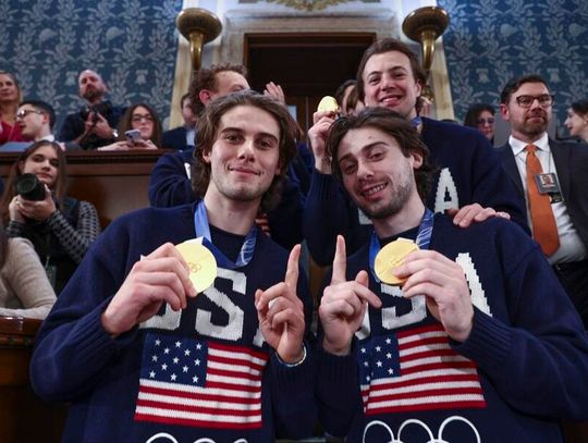 Prezydent Trump: bramkarz reprezentacji hokeja na lodzie dostanie Medal Wolności Prezydent Trump: bramkarz reprezentacji hokeja na lodzie dostanie Medal Wolności