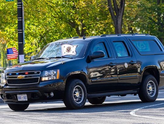 Agenci Secret Service zastrzelili mężczyznę, który wkroczył na teren Mar-a-Lago Agenci Secret Service zastrzelili mężczyznę, który wkroczył na teren Mar-a-Lago