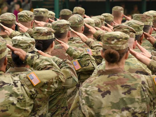 Agencja AP: mniej napaści seksualnych w wojsku