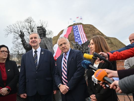 Ambasador USA: więzi między Polską i USA nie można złamać