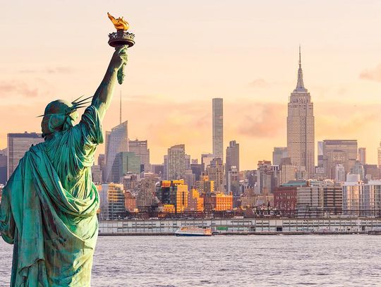 Ameryka wciąż przyciąga imigrantów, choć traktuje ich ostro