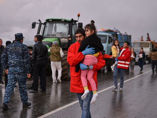 Armenia. Trwa exodus Ormian z Górskiego Karabachu; władze: do kraju przybyło ponad 13 tys. uchodźców