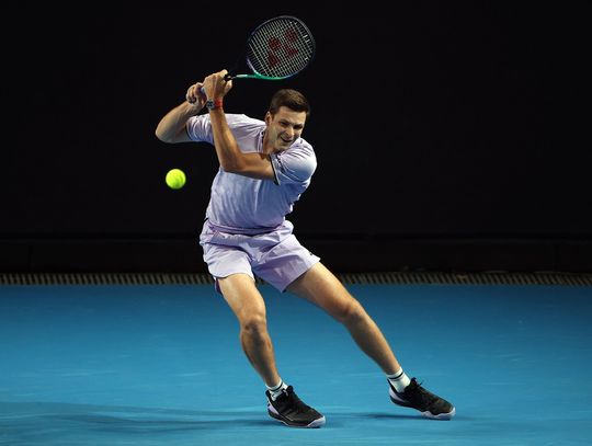 Australian Open - awans Hurkacza po pięciosetowym pojedynku