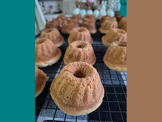 Babeczki na słodkiej śmietance