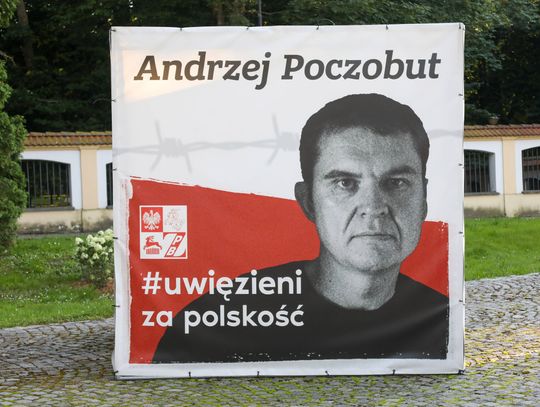 Białoruś. Żona więzionego Andrzeja Poczobuta: nie wiem, co się dzieje z moim mężem