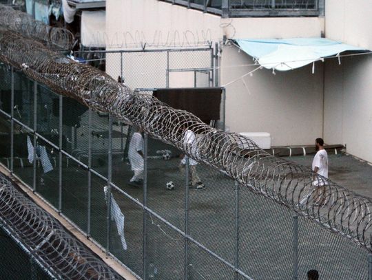 Biały Dom: doniesienia o planach wysłania tysięcy imigrantów do Guantanamo to fake
