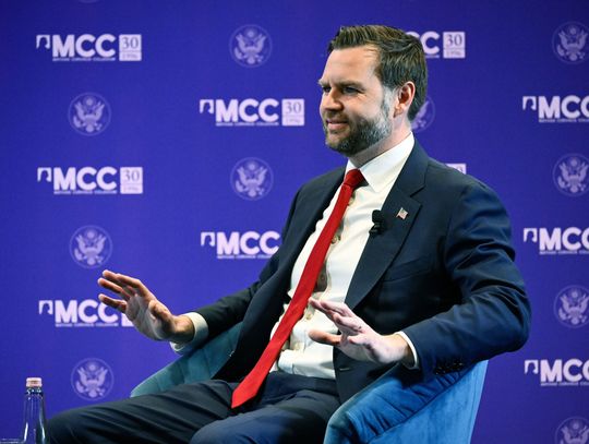 Biały Dom: pierwsza runda rozmów z Iranem w sobotę w Pakistanie, Vance na czele delegacji Biały Dom: pierwsza runda rozmów z Iranem w sobotę w Pakistanie, Vance na czele delegacji