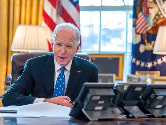 Biden odbył rozmowę telefoniczną z przywódcą Chin