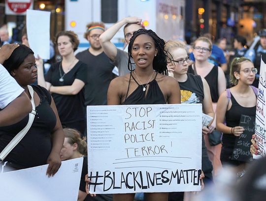 Black Lives Matter Chicago pozywa rząd i policję