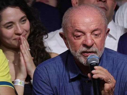 Brazylia. Media: tysiące zwolenników Luli na ulicach miast świętowały jego zwycięstwo w wyborach