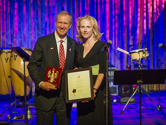 Bruce Rauner wyróżniony przez polskiego ambasadora