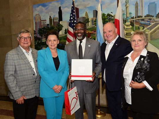 Burmistrz Chicago Brandon Johnson uhonorował Polonię