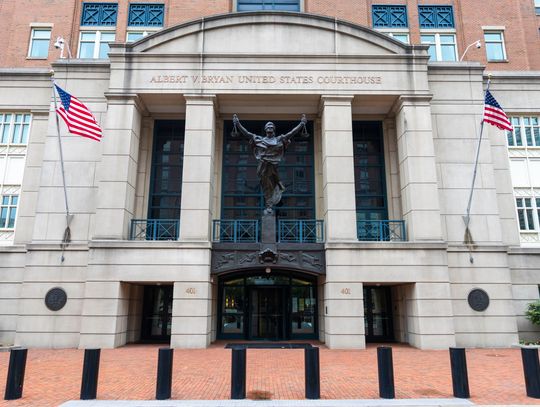 Były szef FBI Comey oskarżony o składanie fałszywych zeznań