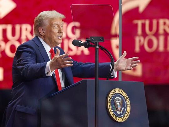 Charlie Kirk prosił prezydenta Trumpa o „uratowanie Chicago”