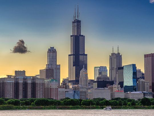 Chicagowskie pary ślubowały miłość na szczycie Willis Tower