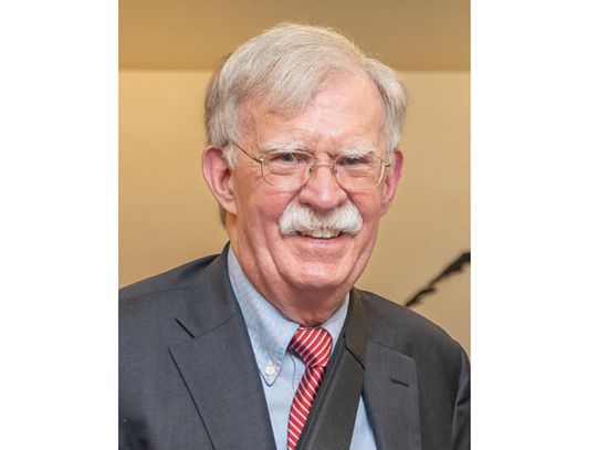 CNN: były doradca Trumpa John Bolton zamierza przyznać się do przetrzymania tajnych dokumentów
