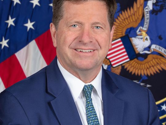 CNN: koordynator służb wywiadowczych Jay Clayton będzie nowym „carem od AI”