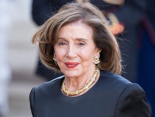 CNN: Pelosi powiedziała Bidenowi, że według sondaży nie wygra z Trumpem