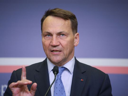 Czechy. Sikorski: wojna zakończy się, gdy Moskwa uzna, że inwazja na Ukrainę była błędem