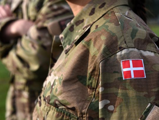 Dania i Grenlandia: wojska duńskie i państw NATO zwiększają obecność na Grenlandii Dania i Grenlandia: wojska duńskie i państw NATO zwiększają obecność na Grenlandii
