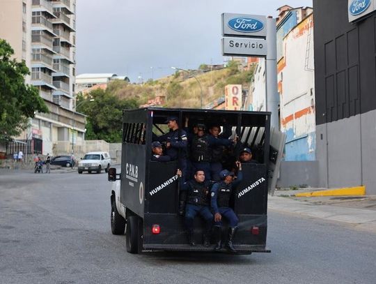 Departament Stanu wezwał obywateli USA, aby natychmiast opuścili Wenezuelę