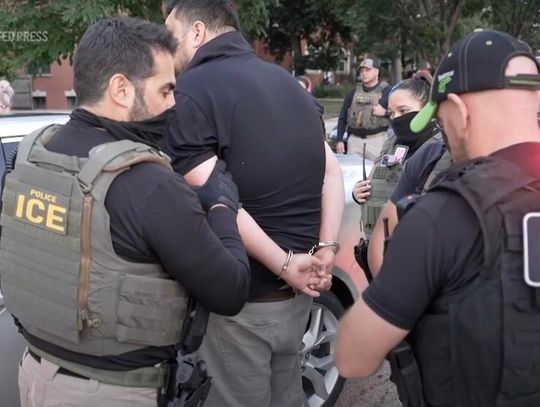 DHS: ponad 500 osób zatrzymanych w rejonie Chicago w ramach operacji Midway Blitz (WIDEO)