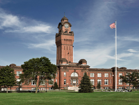 DHS zamyka centrum dowodzenia w bazie Great Lakes. Co dalej z operacją Midway Blitz?