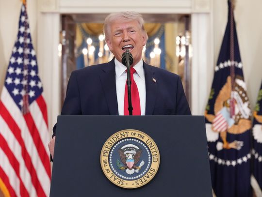 Donald Trump: w ciągu następnych dwóch-trzech tygodni będziemy mocno atakować Iran