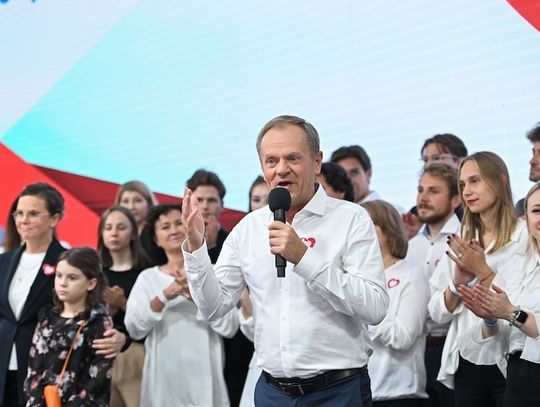 Donald Tusk: Rozmowy koalicyjne po ogłoszeniu oficjalnych wyników