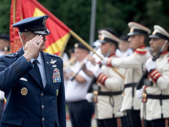 Dowódca sił USA w Europie: sojusznicy w dużej mierze wypełnili luki po redukcji naszych wojsk