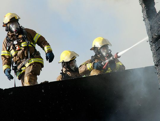 Dwie osoby zginęły, jedna w stanie krytycznym po pożarze domu w Streamwood