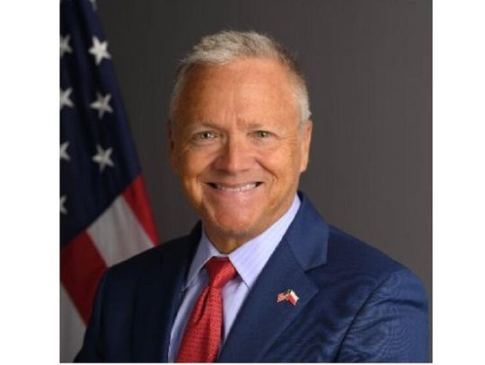 Eksperci nie są zgodni, czy ambasador Rose złamał protokół dyplomatyczny