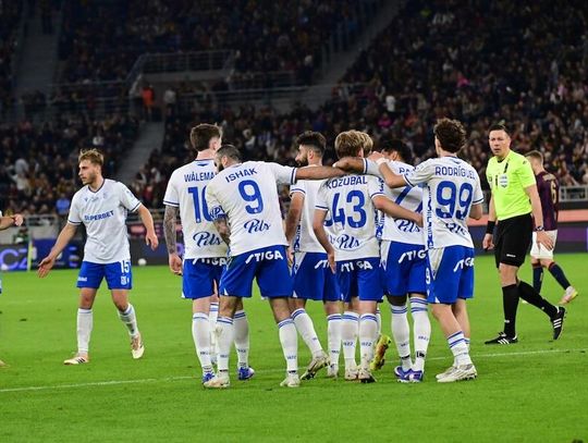 Ekstraklasa - Lech wygrał z Pogonią i umocnił się na pozycji lidera