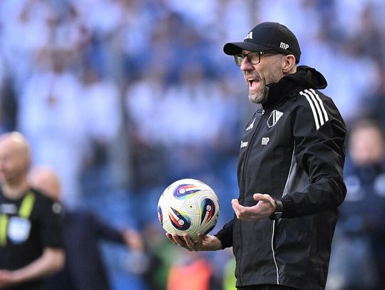 Ekstraklasa  – Papszun: odwołamy się od czerwonej kartki Augustyniaka