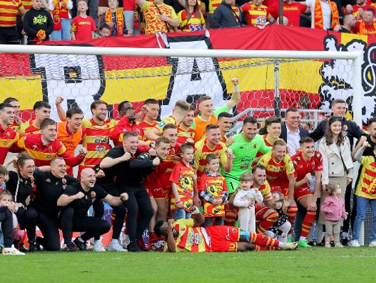 Ekstraklasa piłkarska - Jagiellonia gromi i powiększa przewagę