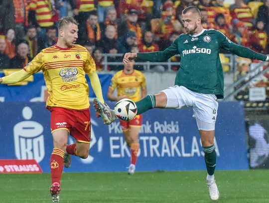 Ekstraklasa piłkarska - remis Jagiellonii z Legią, trwa niemoc Śląska