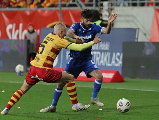 Ekstraklasa piłkarska - szlagier w Białymstoku bez goli, popis Górnika