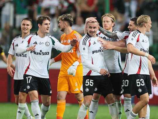 Ekstraklasa piłkarska - udana niedziela pucharowiczów