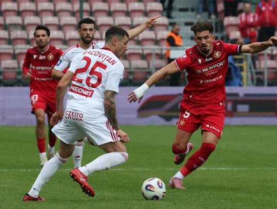 Ekstraklasa - w czołówce bez zmian, przełamanie Rakowa