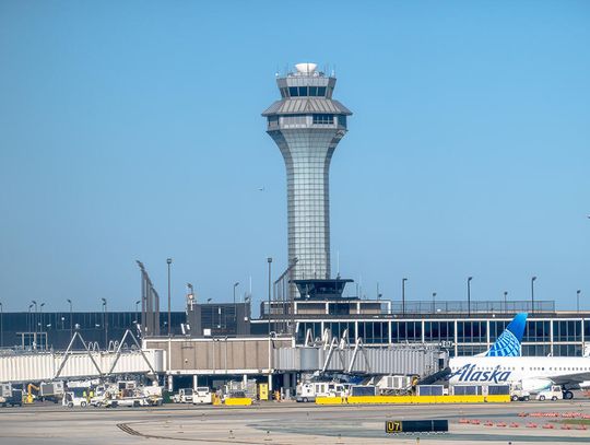 FAA przedłuża ograniczenia lotów na lotnisku O’Hare