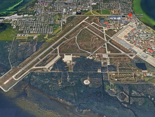 FBI: Rodzeństwo podłożyło bombę pod siedzibą Dowództwa Centralnego