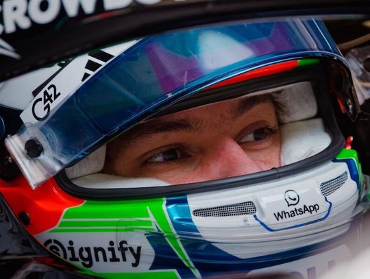 Formuła 1 - Antonelli najmłodszym kierowcą z pole position, Russell wygrał sprint w Szanghaju