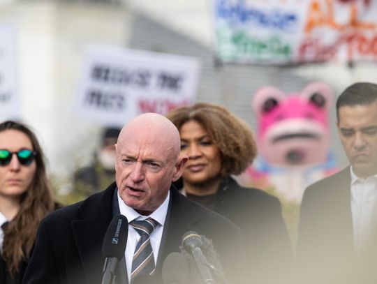 Fox News: FBI planuje przesłuchania polityków Demokratów ws. ich apelu do wojska