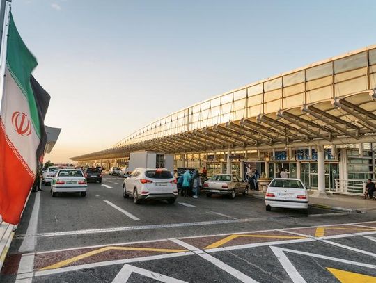 Fox News: kilka linii lotniczych, m.in. Lufthansa i Turkish Airlines, zawiesiło rejsy do Iranu Lotnisko Tehran Imam Khomeini International Airport