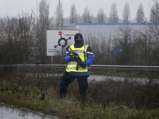 Francja. Podejrzani o zamach na "Charlie Hebdo" otoczeni przez policję (ZOBACZ ZDJĘCIA)