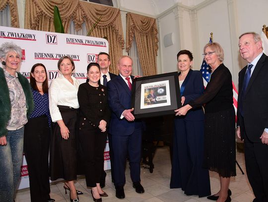 Frank J. Spula odebrał Nagrodę Człowieka Roku „Dziennika Związkowego” na uroczystości w Konsulacie Generalnym RP w Chicago (ZDJĘCIA/WIDEO)
